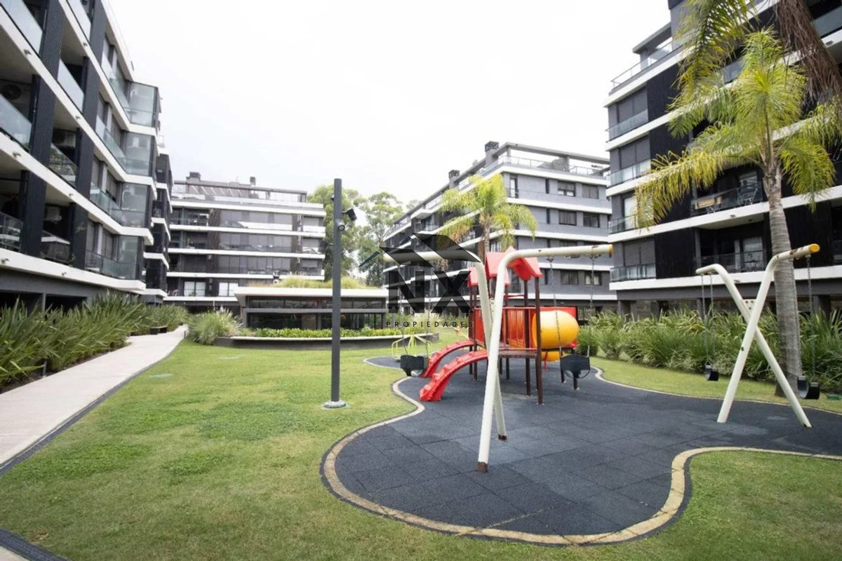 Apartamento ID.5 - Alquiler Apartamento 2 Dormitorios En Punta Gorda  Con Garage, Balcón Y Amenities, T