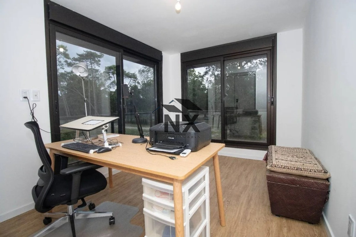 Apartamento ID.5 - Alquiler Apartamento 2 Dormitorios En Punta Gorda  Con Garage, Balcón Y Amenities, T