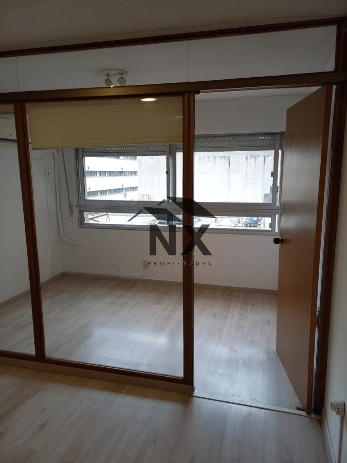 Apartamento ID.234 - Venta Apartamento Monoambiente con Garaje, Cordon, T