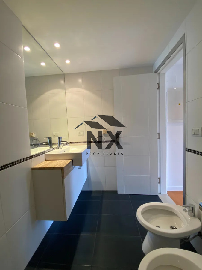 Apartamento ID.138 - Alquiler Apartamento 1 Dormitorio Garage Terraza Pocitos, T