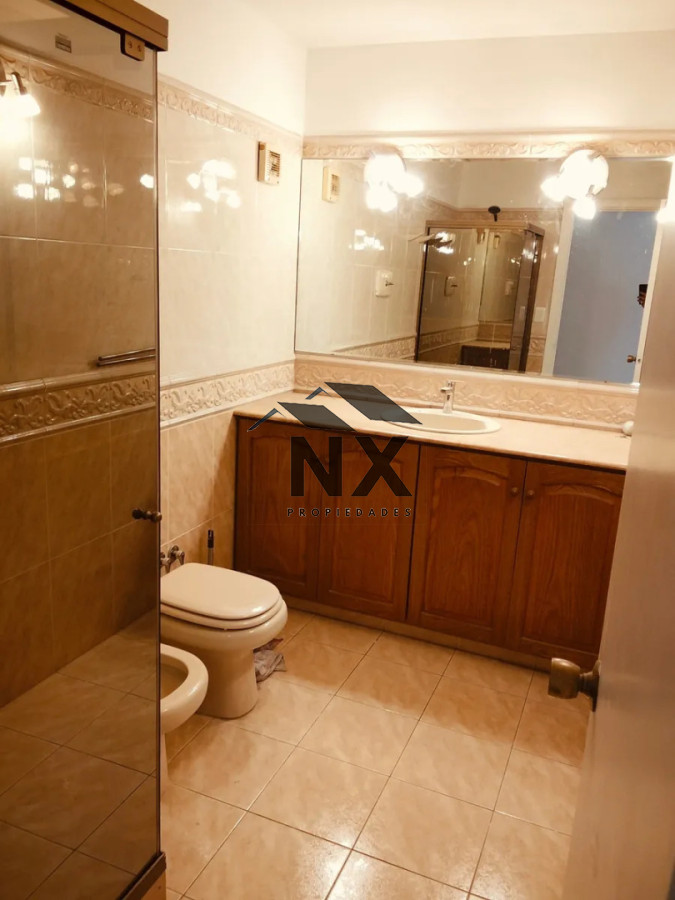 Apartamento ID.343 - Venta Apartamento 3 Dormitorios + Servicio, Garaje Pocitos, T