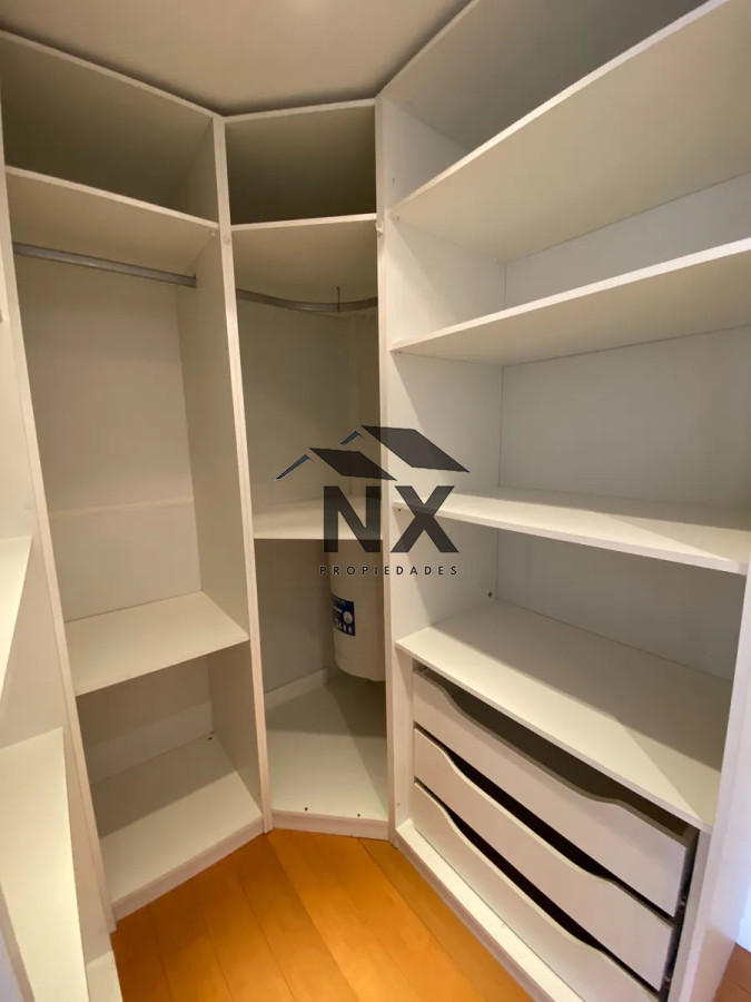 Apartamento ID.138 - Alquiler Apartamento 1 Dormitorio Garage Terraza Pocitos, T