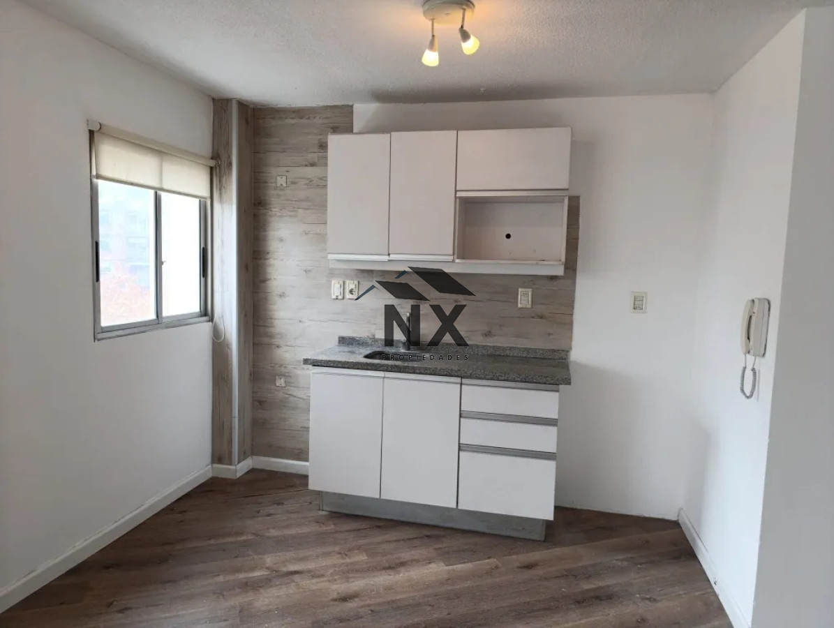 Apartamento ID.225 - Alquiler Apartamento 1 Dormitorio, Punta Carretas, T