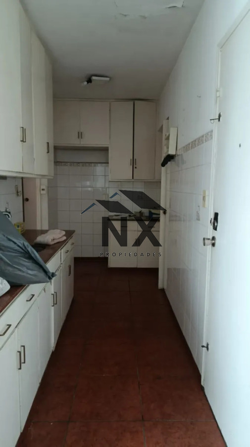 Apartamento ID.372 - Venta Apartamento a Reciclar, Pocitos, T