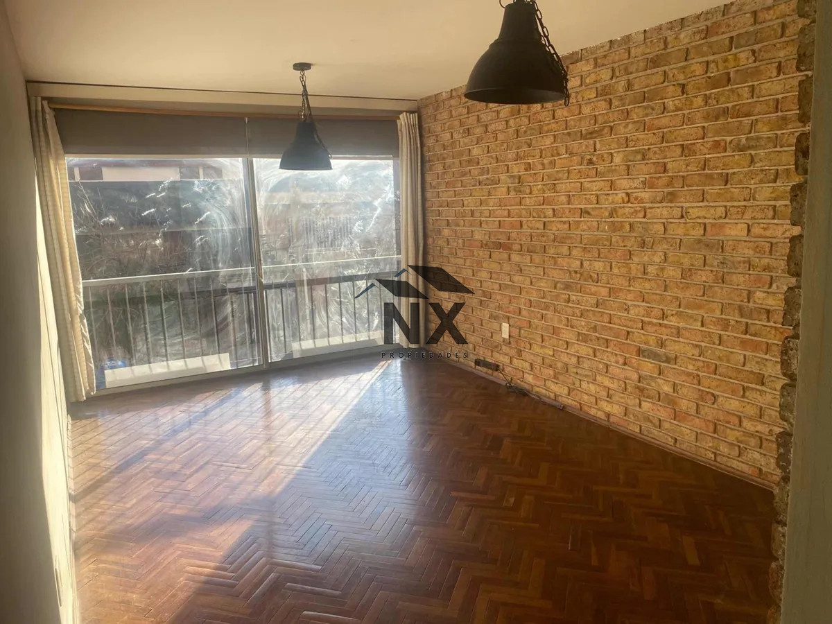 Apartamento ID.118 - Alquilo Apartamento 2 Dormitorios con Cochera en Pocitos, J