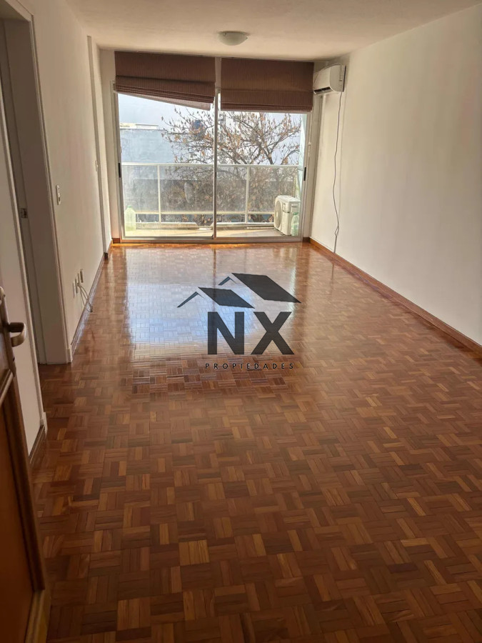 Apartamento ID.68 - Alquiler Apartamento 3 Dormitorios en Pocitos, 2 Baños, Cochera, Balcon, T