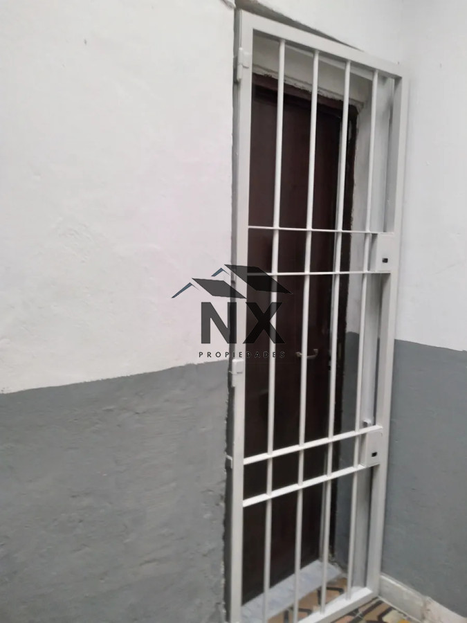 Apartamento ID.128 - Alquilo Apartamento 1 Dormitorio en Cordon, Sin gastos Comunes, J