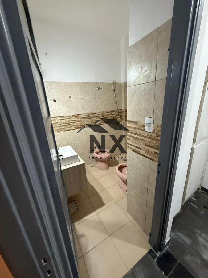 Apartamento ID.90 - Venta apto 2 Domitorios Patio uso Exclusivo Centro Montevideo, N