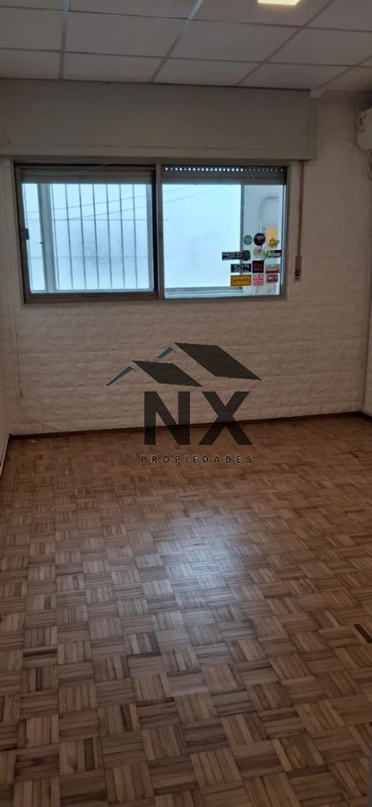 Apartamento ID.272 - Alquiler Apartamento, 2 Dorm, 2 Baños, Balcon, Centro, Montevideo