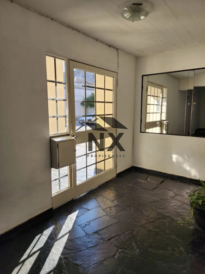 Apartamento ID.121 - Vendo Apartamento 1 Dormitorio con Cochera en Aguada, J
