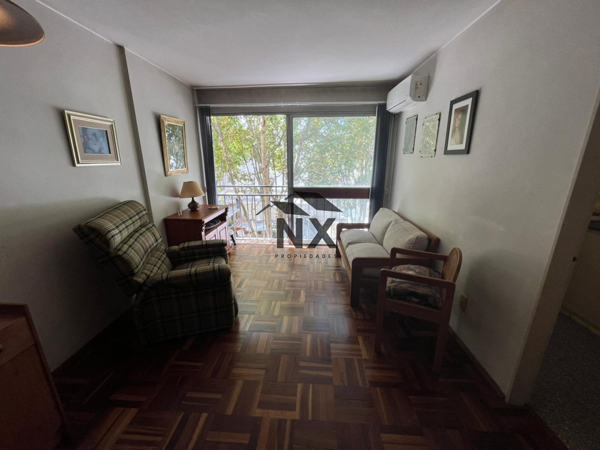 Apartamento ID.369 - Venta Apartamento 3 Dormitorios, Parque Rodo, T