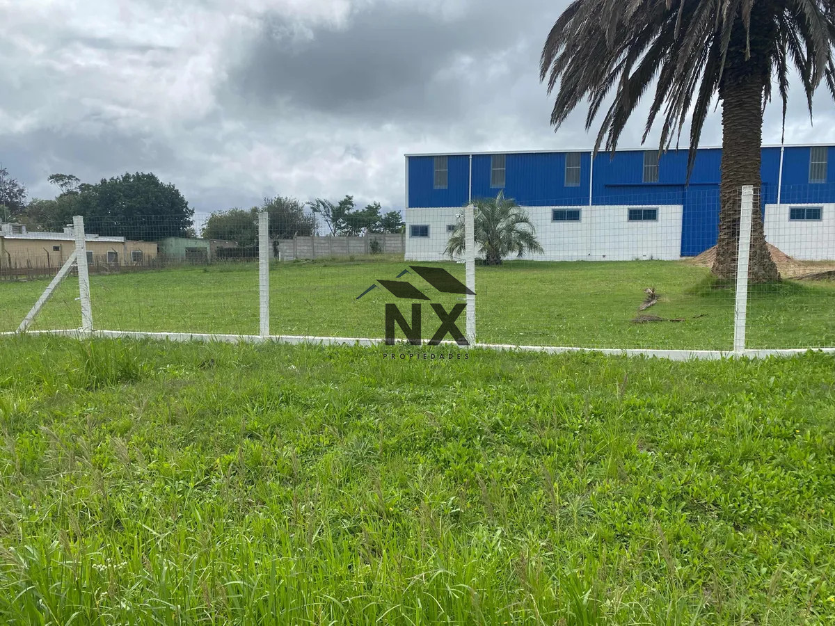 Apartamento ID.129 - Alquilo a estrenar Depósito, Local Comercial o Industrial de 4500m2, J