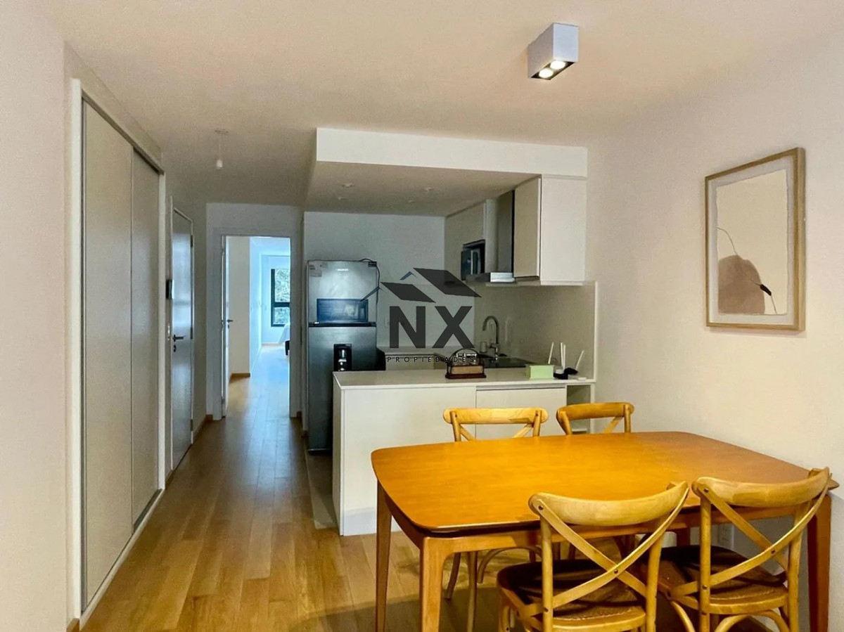 Apartamento ID.132 - Alquiler Apartamento 2 Dormitorios, Pocitos, Garaje, T