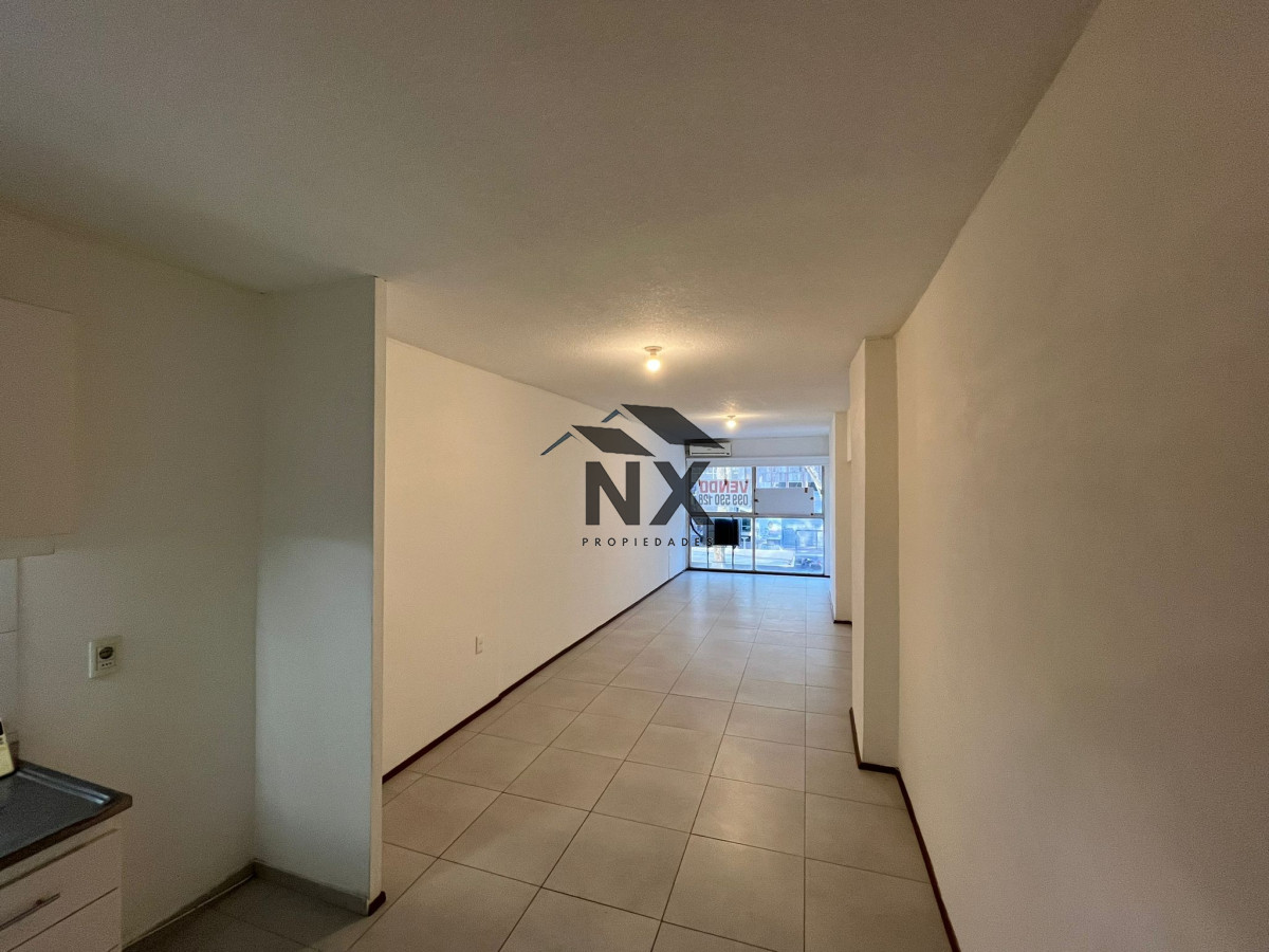 Apartamento ID.133 - Venta Apartamento Monoambiente Amplio Y Luminoso Cordón, T