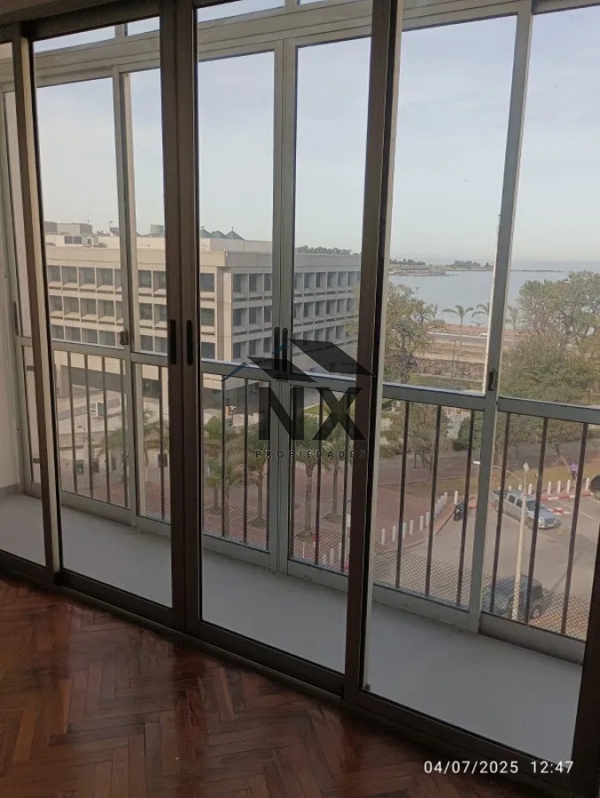 Apartamento ID.152 - Alquiler y Venta Apartamento Palermo 2 Dormitorios Vista a la Rambla, N