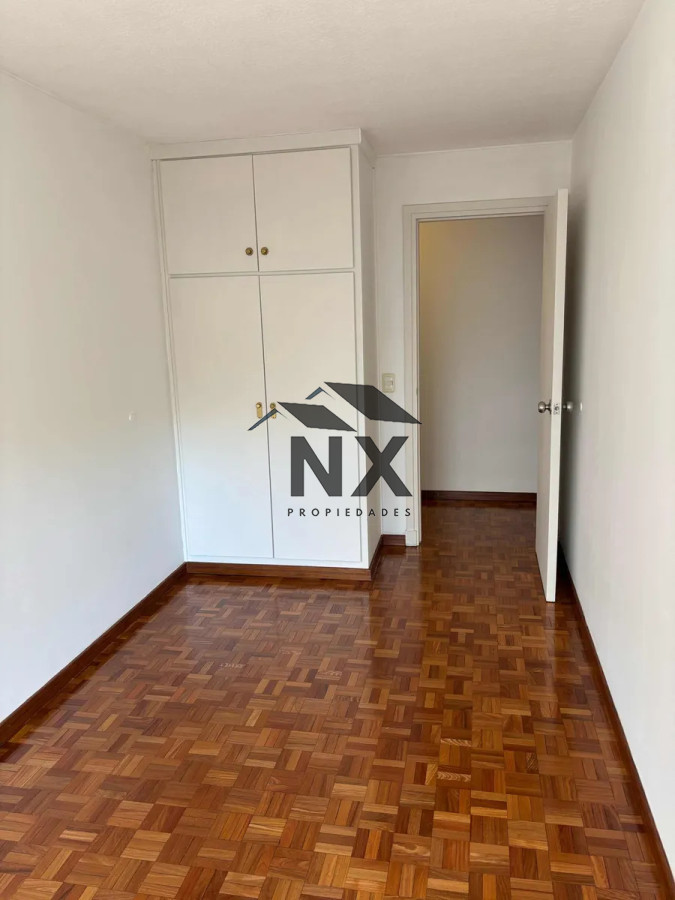 Apartamento ID.68 - Alquiler Apartamento 3 Dormitorios en Pocitos, 2 Baños, Cochera, Balcon, T