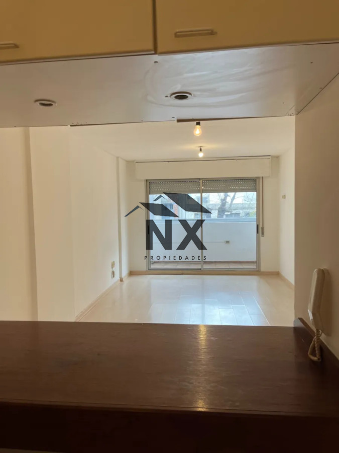 Apartamento ID.135 - Alquilo Monoambiente en Punta Carretas, J