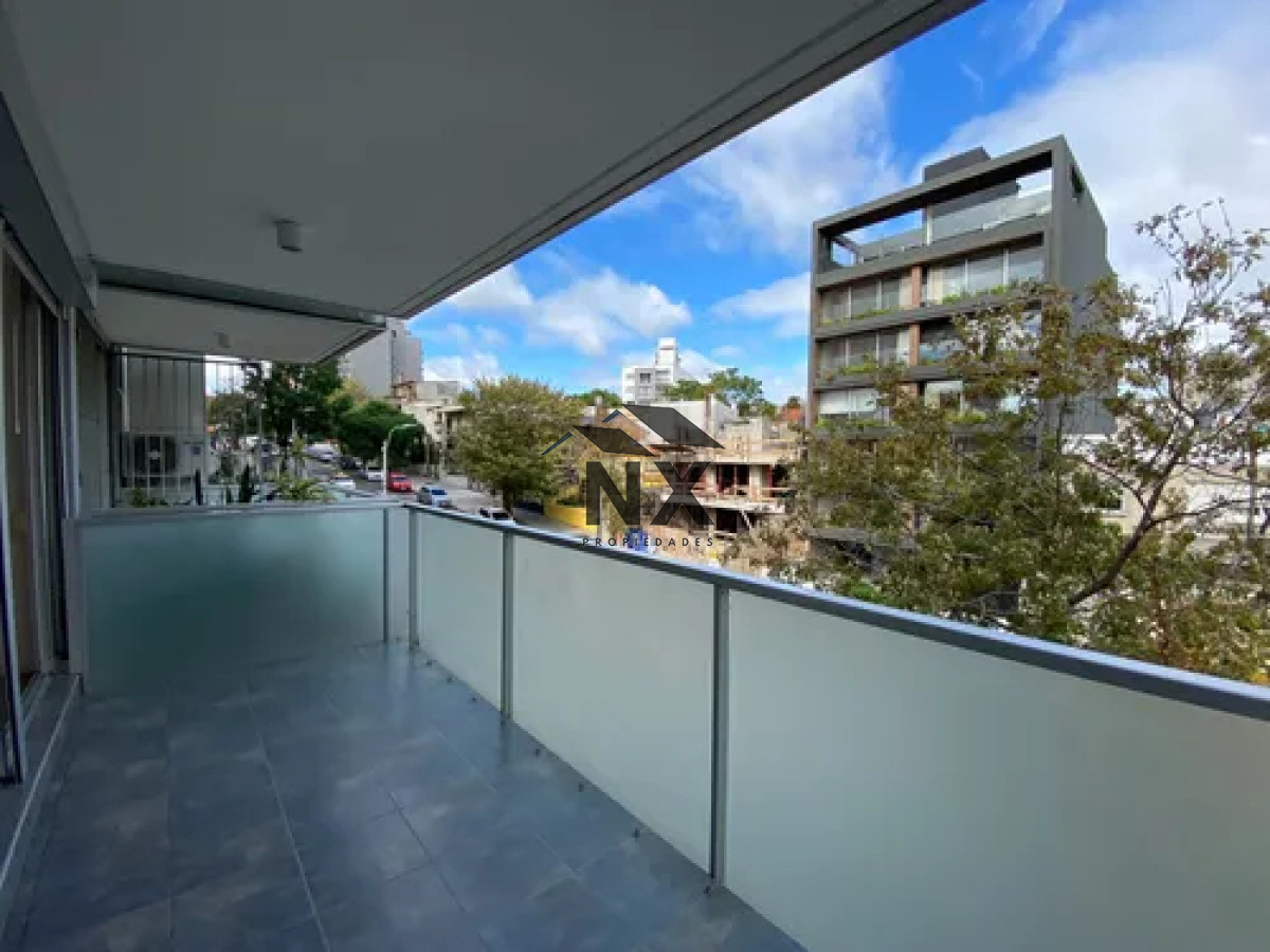 Apartamento ID.138 - Alquiler Apartamento 1 Dormitorio Garage Terraza Pocitos, T