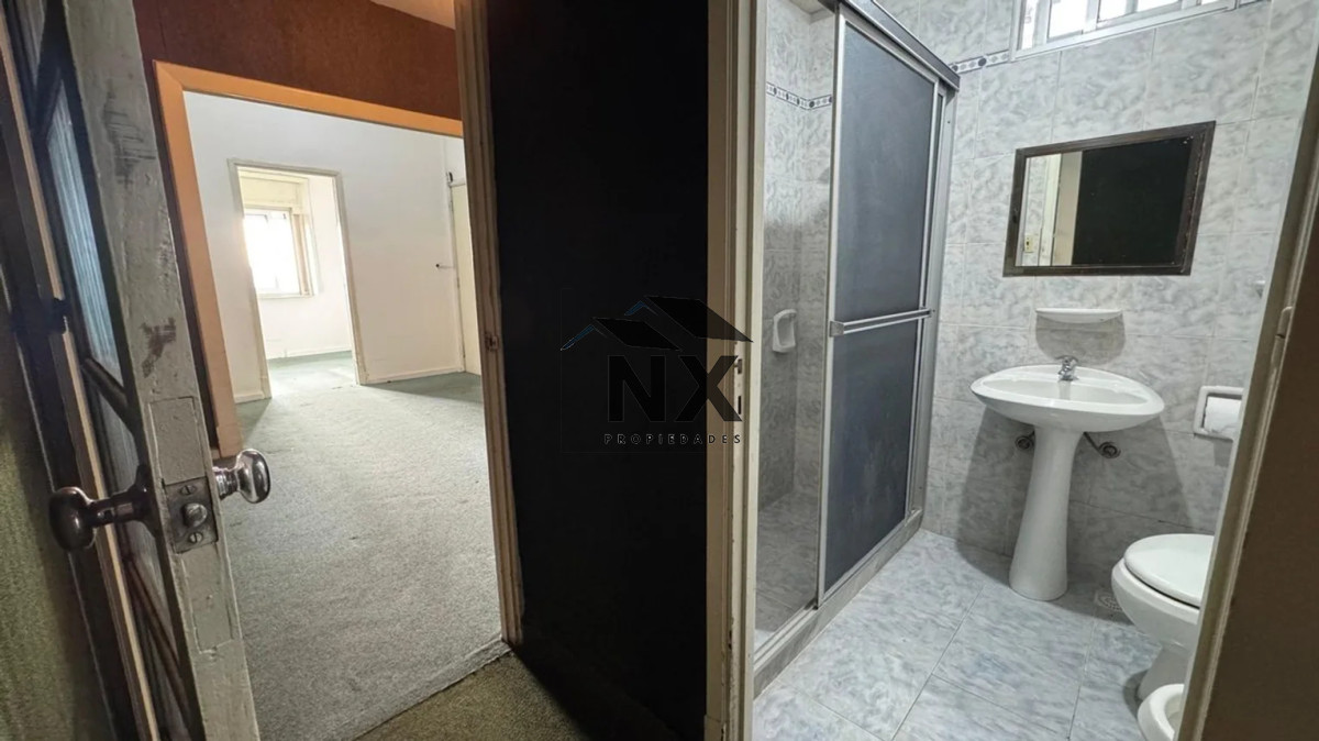 Apartamento ID.78 - Alquiler Apartamento 2 Dormitorios, Centro, Balcón, T