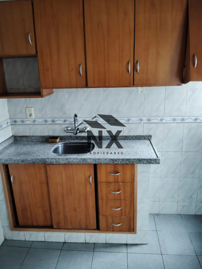 Apartamento ID.300 - Alquiler Apartamento 2 Dormitorios, Centro, T