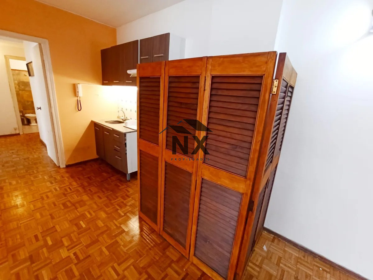 Apartamento ID.301 - Alquiler Apartamento, 2 Dorm, Centro, Montevideo, SH