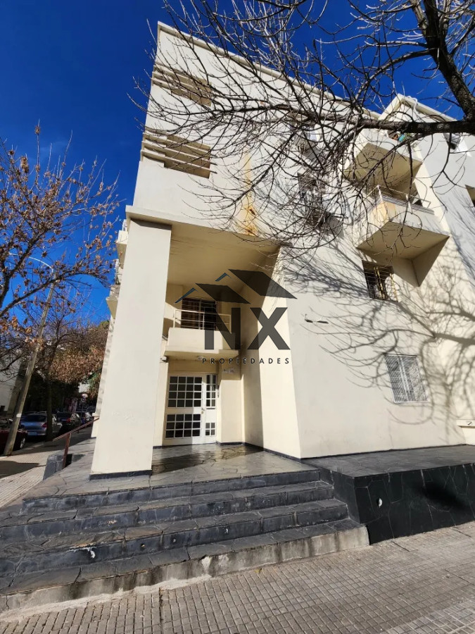 Apartamento ID.121 - Vendo Apartamento 1 Dormitorio con Cochera en Aguada, J