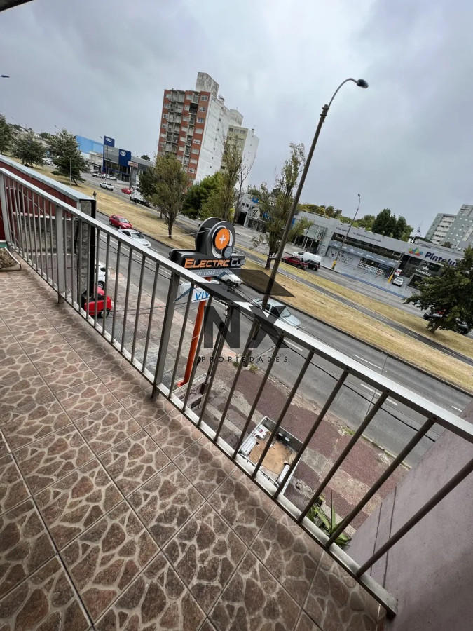 Apartamento ID.306 - Venta Apartamento, 3 Dorm, 2 Baños, Buceo, Montevidedo.