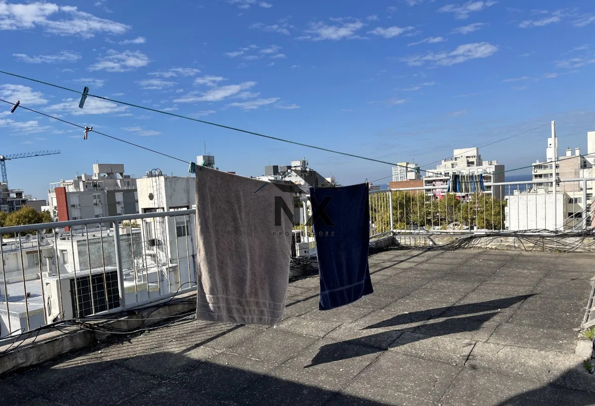 Apartamento ID.50 - Venta Apartamento 2 Dormitorios Balcon Barbacoa Centro Sur Montevideo, N