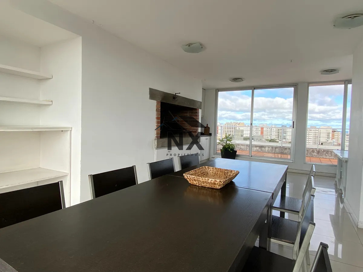 Apartamento ID.138 - Alquiler Apartamento 1 Dormitorio Garage Terraza Pocitos, T