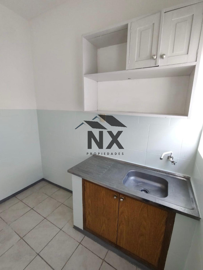 Apartamento ID.223 - Venta Apartamento con Renta, 2 Dormitorios, La Blanqueada, T