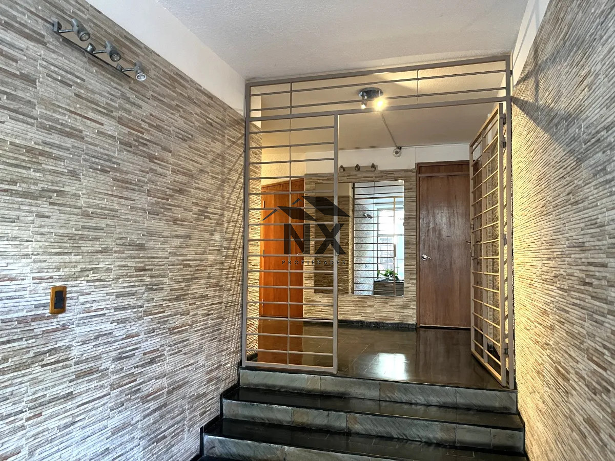 Apartamento ID.50 - Venta Apartamento 2 Dormitorios Balcon Barbacoa Centro Sur Montevideo, N