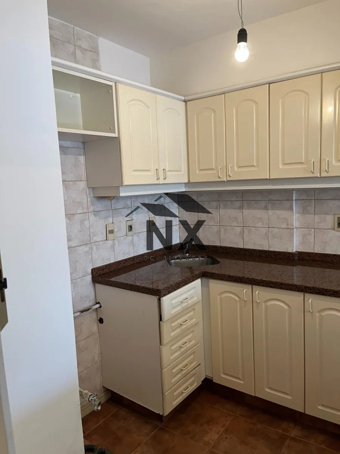 Apartamento ID.135 - Alquilo Monoambiente en Punta Carretas, J