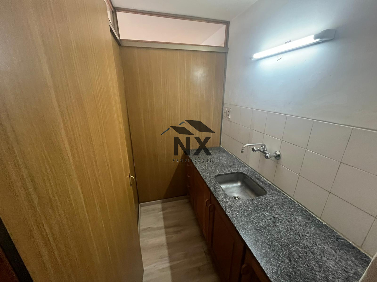 Apartamento ID.236 - Venta Apartamento Monoambiente, Cochera, Cordon, T