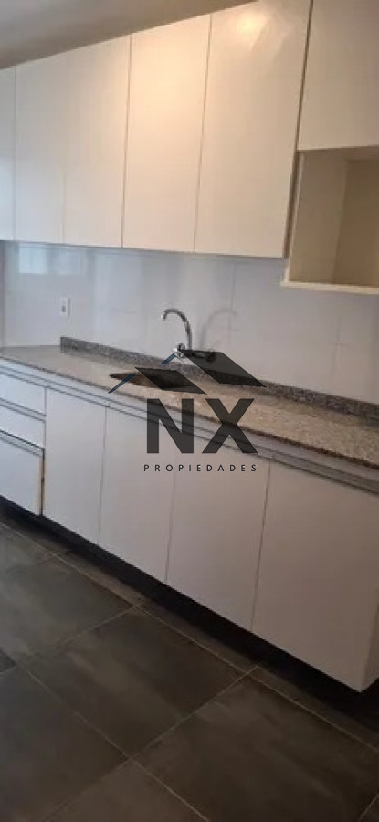 Apartamento ID.272 - Alquiler Apartamento, 2 Dorm, 2 Baños, Balcon, Centro, Montevideo