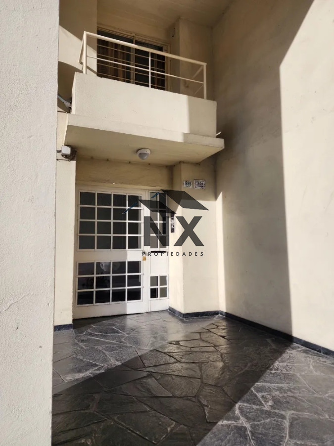 Apartamento ID.121 - Vendo Apartamento 1 Dormitorio con Cochera en Aguada, J