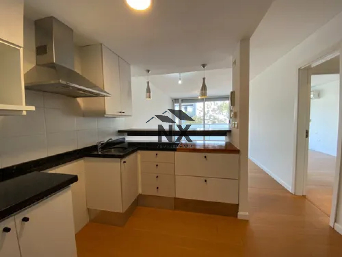 Apartamento ID.138 - Alquiler Apartamento 1 Dormitorio Garage Terraza Pocitos, T