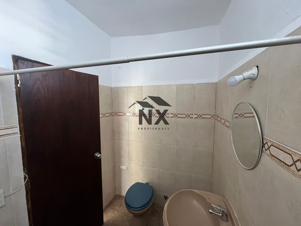 Apartamento ID.52 - Venta Apartamento Tipo Casa 1 Dormitorio, Parrillero, Parque Batlle, T