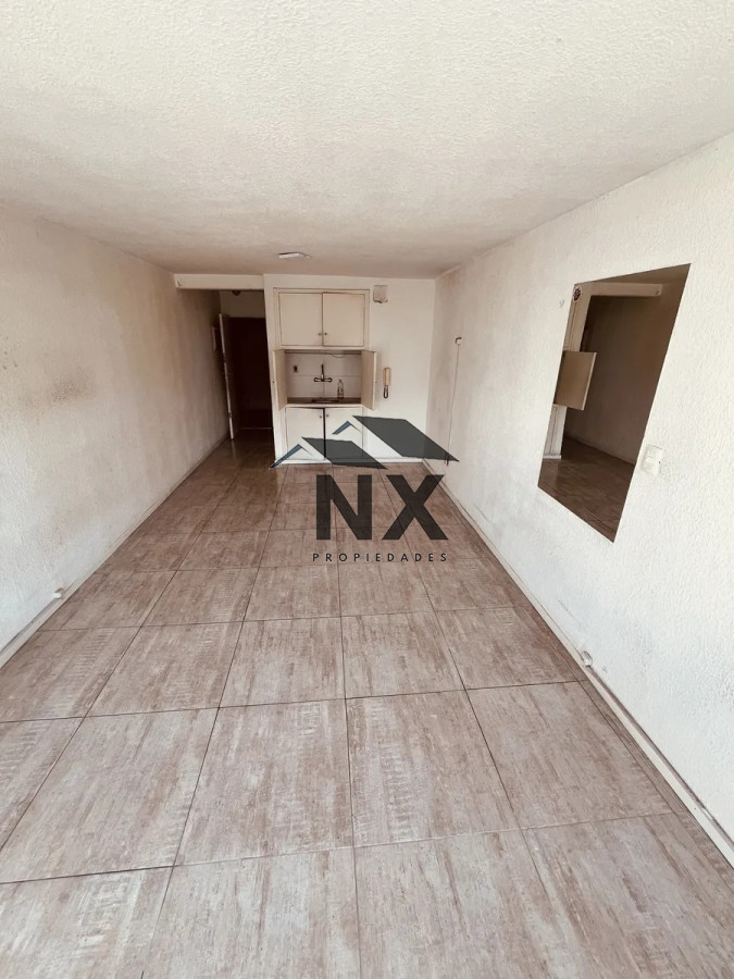 Apartamento ID.296 - Alquiler Monoambiente, Centro, Montevideo