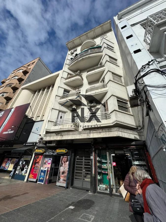 Apartamento ID.78 - Alquiler Apartamento 2 Dormitorios, Centro, Balcón, T