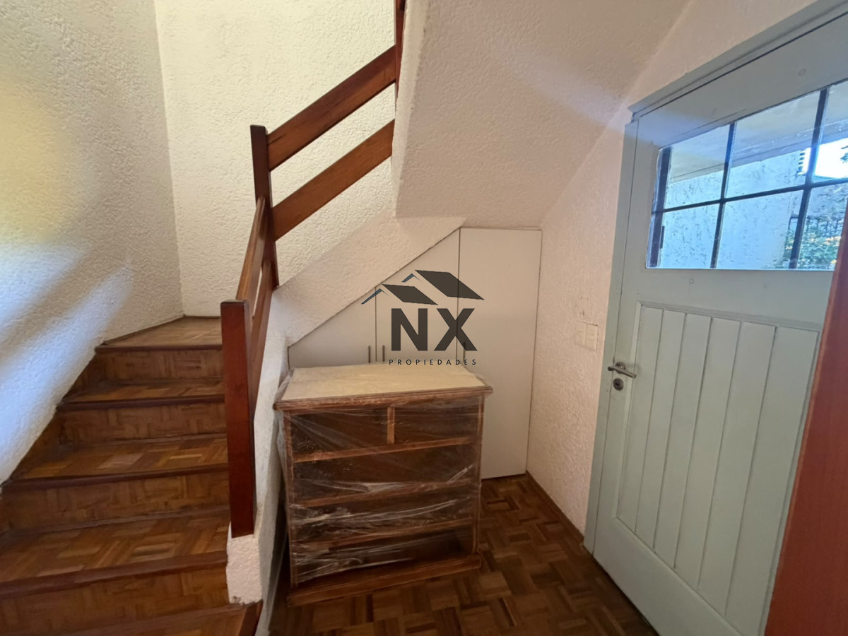 Casa ID.434 - Venta Casa PH 3 Dormitorios, Carrasco, T