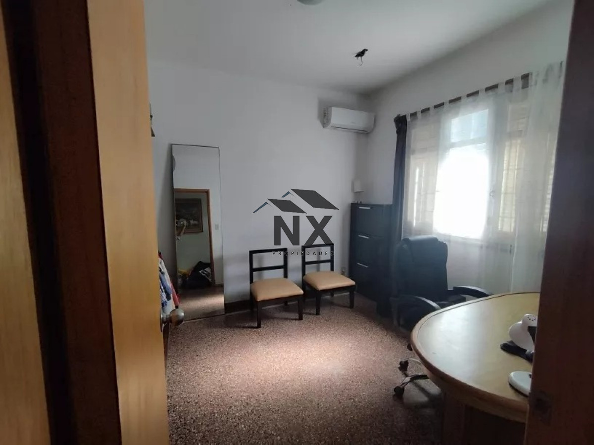Casa ID.1 - Venta Casa 3 Dormitorios Con Parrillero Pocitos, H