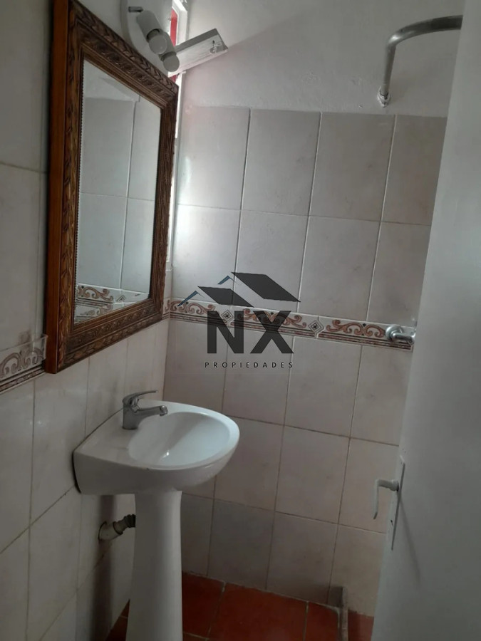 Casa ID.347 - Alquiler Casa 1 Dormitorio, Cocheras, Buceo, T