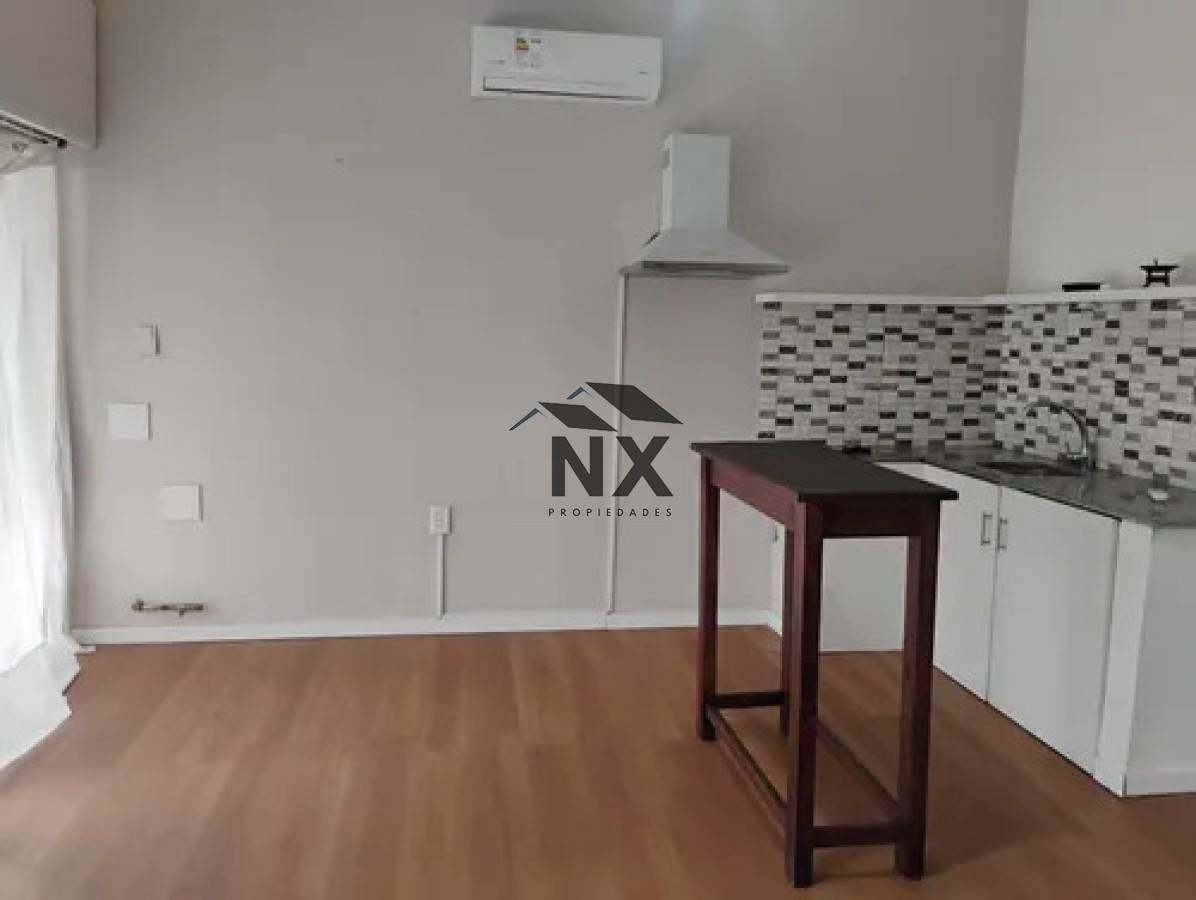 Casa ID.252 - Alquiler Casa, Rambla Costanera, Carrasco, 1 dormitorio, baño. Montevideo