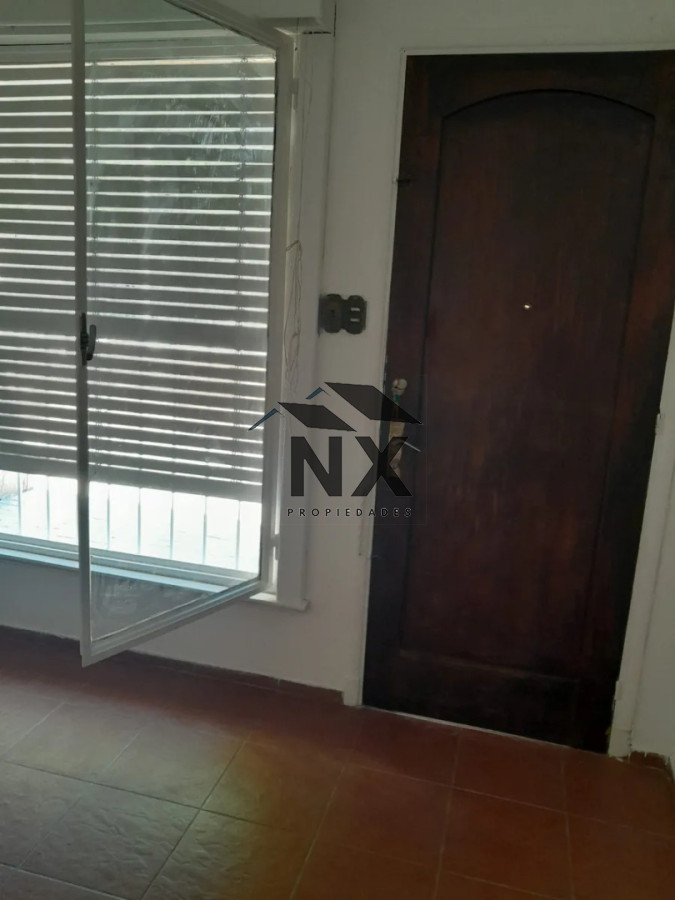 Casa ID.347 - Alquiler Casa 1 Dormitorio, Cocheras, Buceo, T