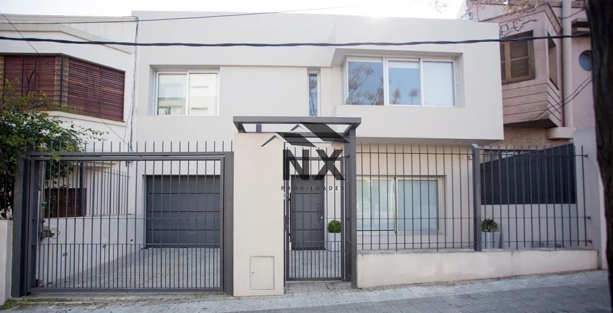 Casa ID.71 - Alquiler Casa en Pocitos 3 Dormitorios