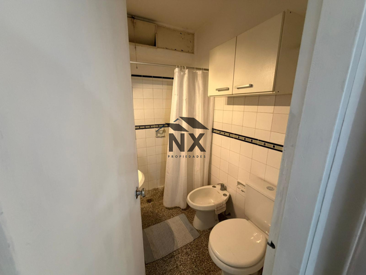 Casa ID.433 - Venta Casa 1 Dormitorio en Parque Batlle, Patio, T