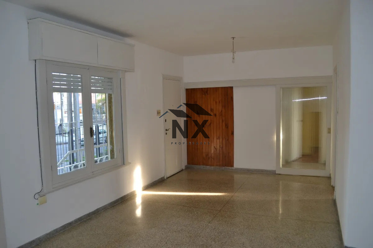 Casa ID.361 - Alquiler Casa 2 Dormitorios, Malvin, T