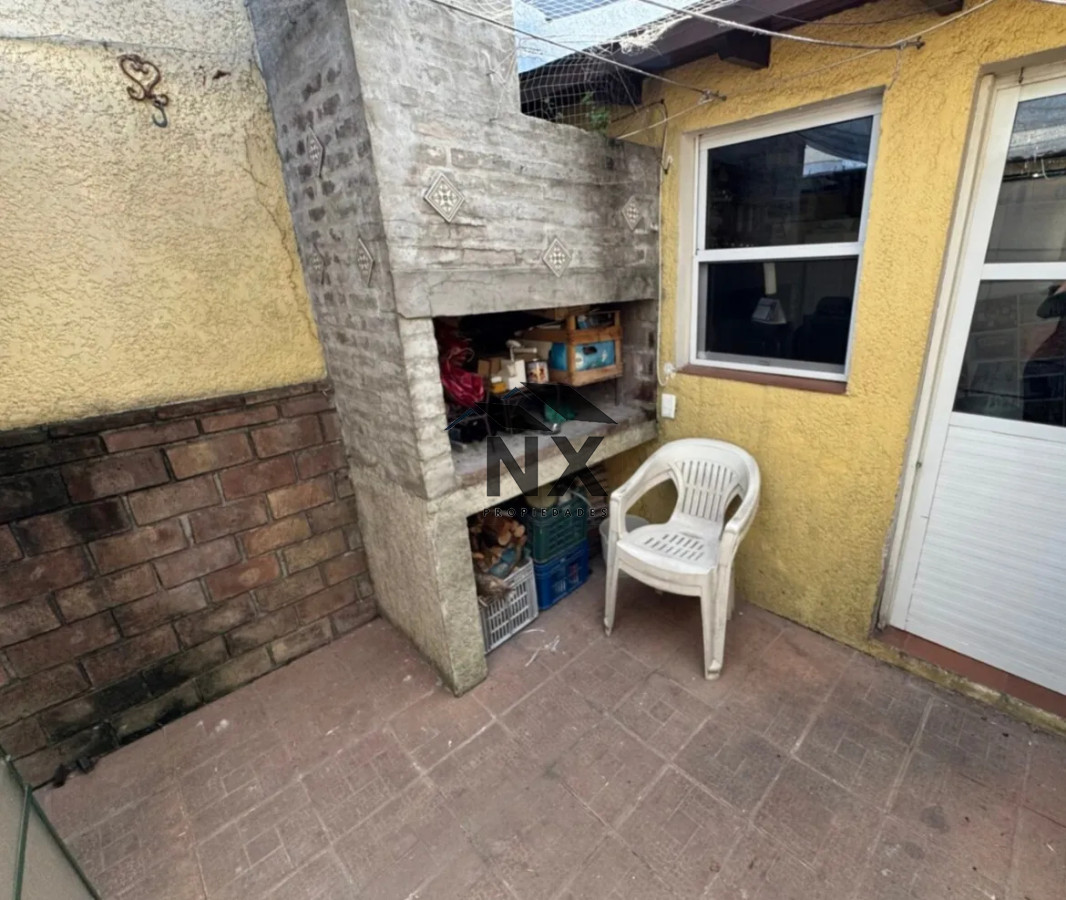 Casa ID.141 - Venta Casa 3 Dormitorios Parrillero en Patio 2 Garage Malvin, T