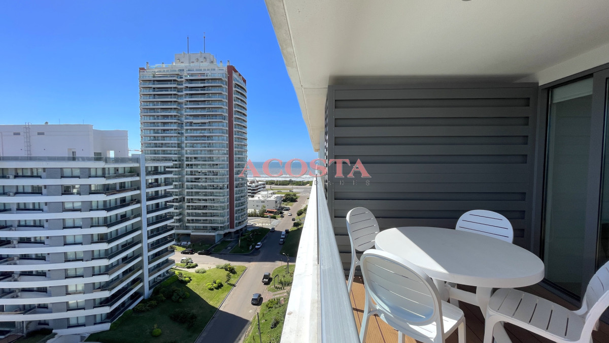 Apartamento ID.210 - Apartamento en venta a 150 mts del Mar, en playa Brava !.