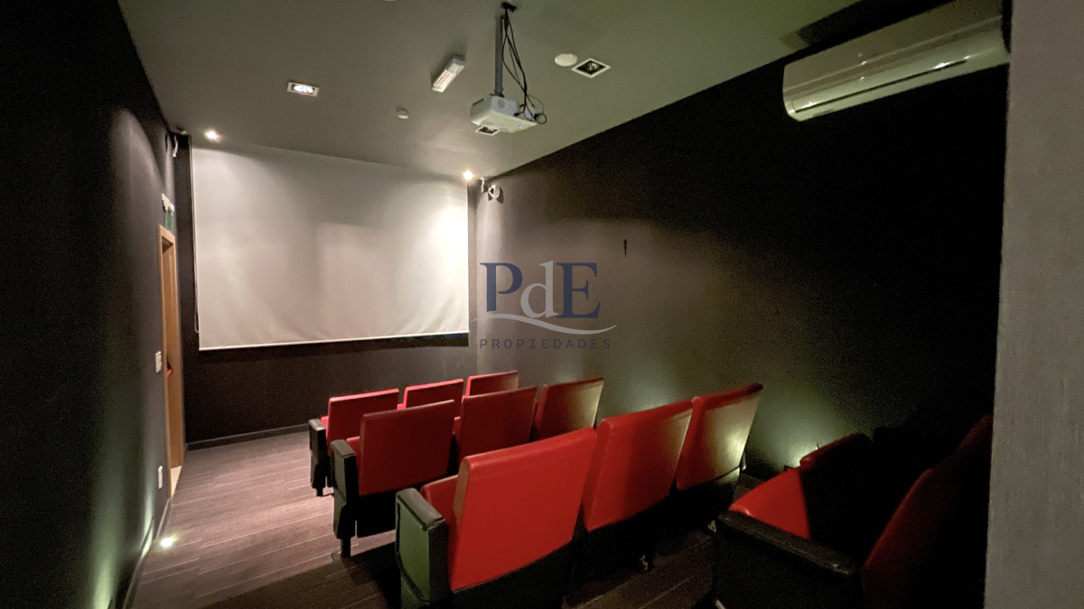 Apartamento en venta a 150 mts del Mar, en playa Brava !. - Imagen 27